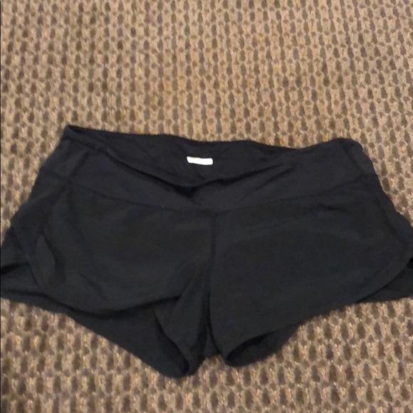 Workout shorts - Picture 2 of 3